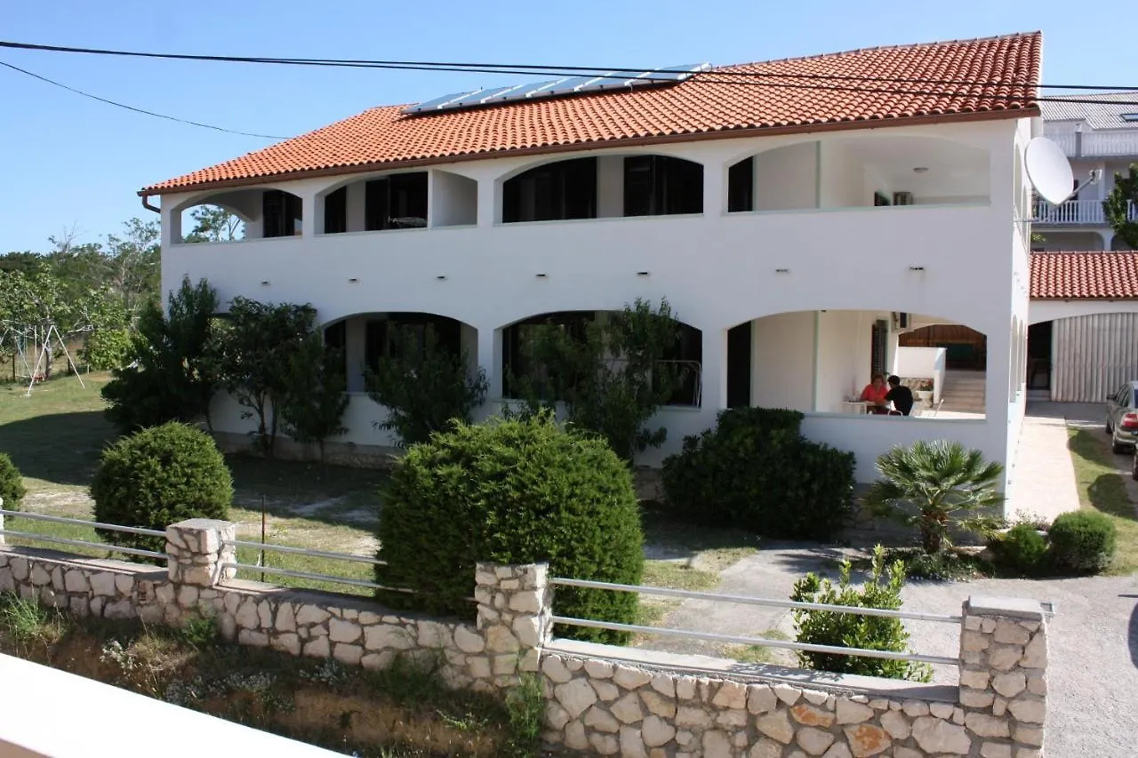 Apartments For Families With Children Lopar, Rab - 5024 Lopar