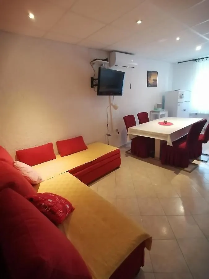 Apartments For Families With Children Lopar, Rab - 5024 Croatia